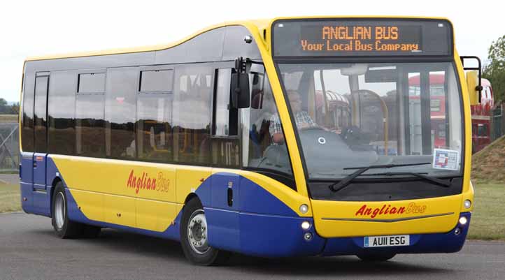 Anglian Bus Optare Versa 438